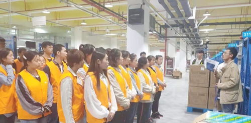 蘇州昱騰人力資源與新翔樂聯(lián)食品達成綠化服務勞務外包合作